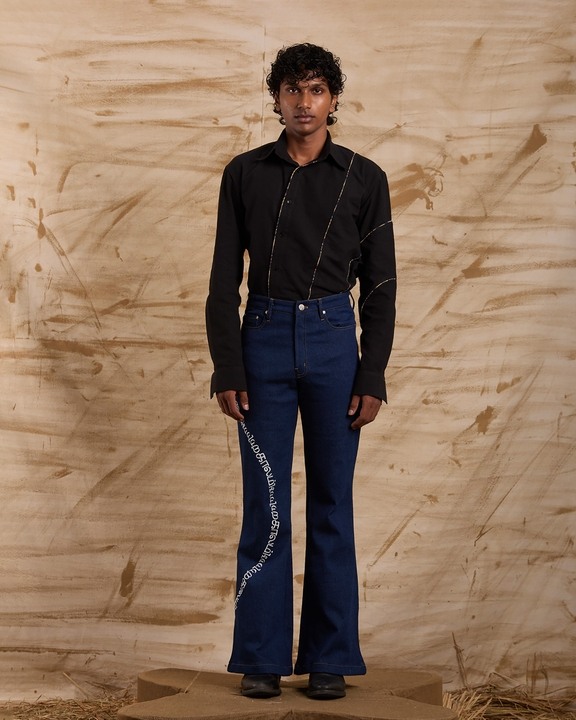 Kaalam Kaalam Embroidered Bottoms