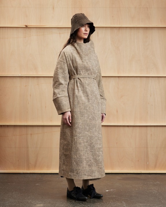 Voluminous Sleeve Coat