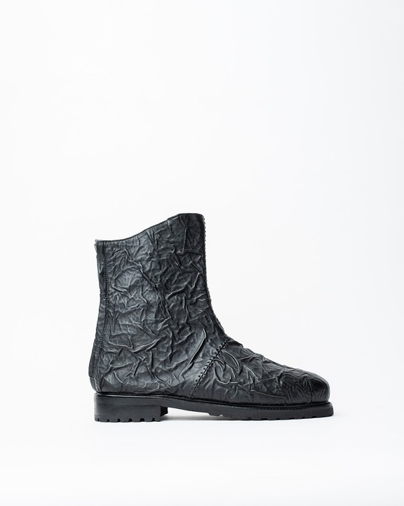 Ankle Boots With a Rounded Toe, Featuring a Back Zip Closure