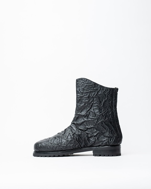 Ankle Boots With a Rounded Toe, Featuring a Back Zip Closure