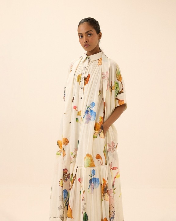 Ivy Bloom Shrug