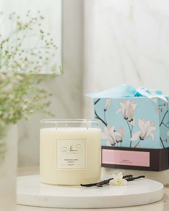 Vanilla Deluxe Candle