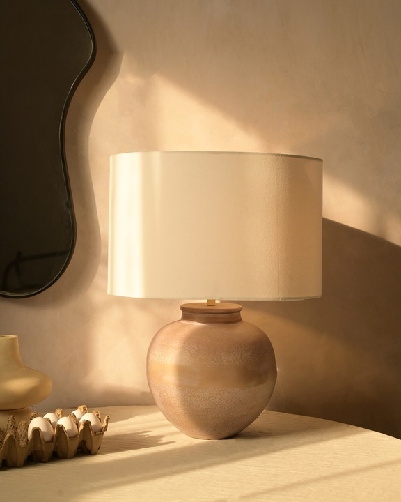 Brim Lamp