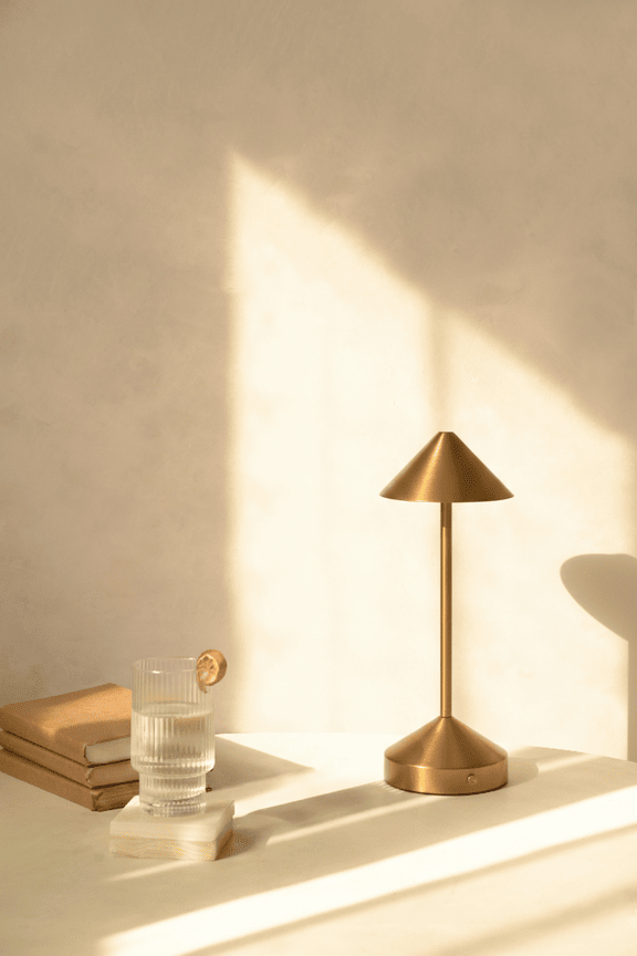 Orbit Portable Lamp