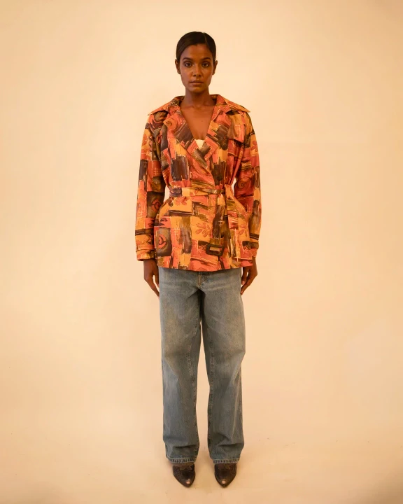 Nira- Cropped Abstract Print Silk Trech Coat