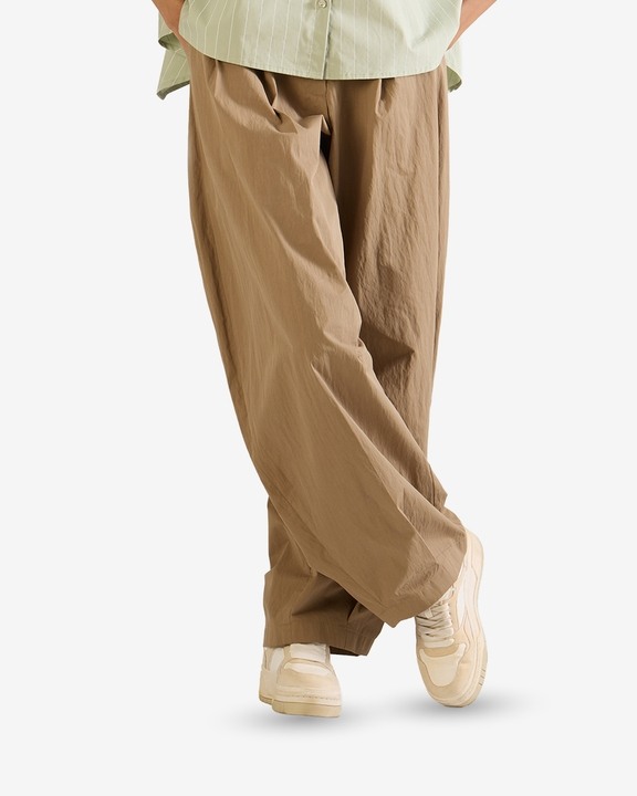 Front Pleat Buckle Pants