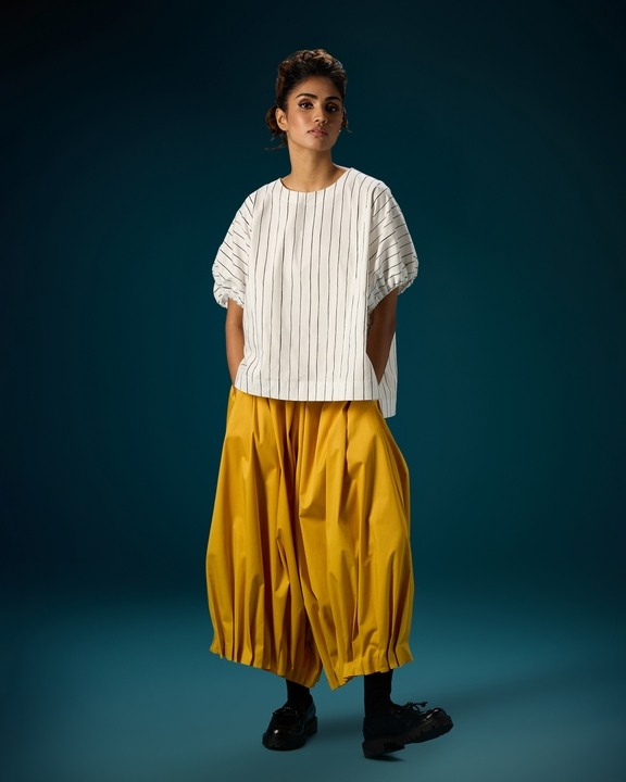 Gather Elastic Hem Pants