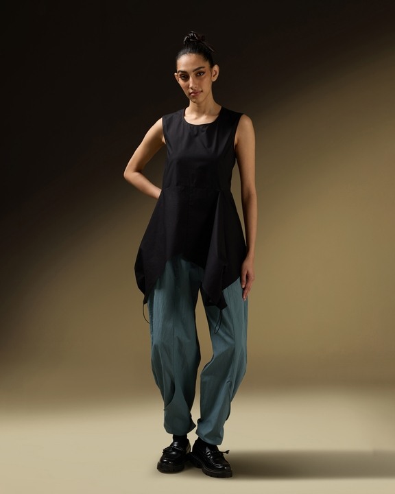 Back Overlap Tie Pants