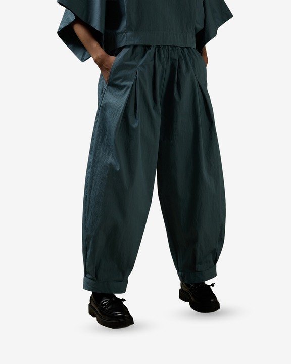 Front Hem Pleat Pants