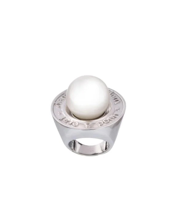 QED Pearl Ring in Silver