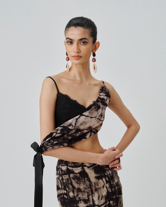 Monolith Column Skirt