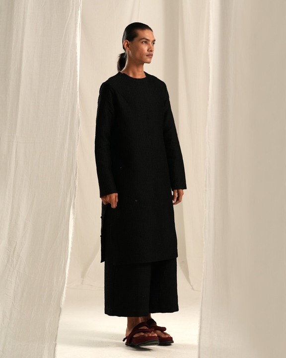 Coal Black Pin Tuck Kurta Co-ord