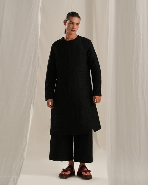 Coal Black Pin Tuck Kurta Co-ord