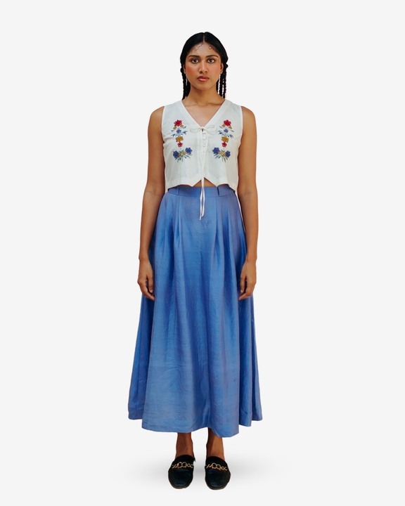 Judy Embroidered Set