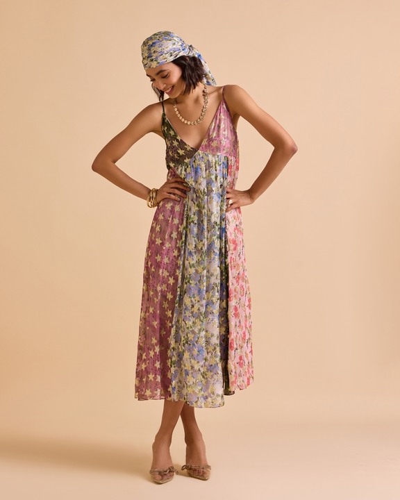 Irida Spaghetti Dress
