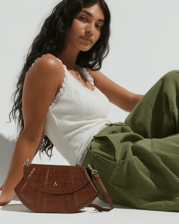 Lusso Structured Bag – With Crossbody Strap & Gold Braided Shoulder Chain