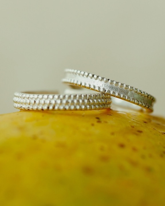 Rawa Midi Ring with 2 Layer Granulation