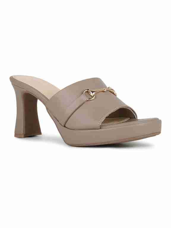 Women Tan Party Wear Solid Round Toe Block Heel Sandals