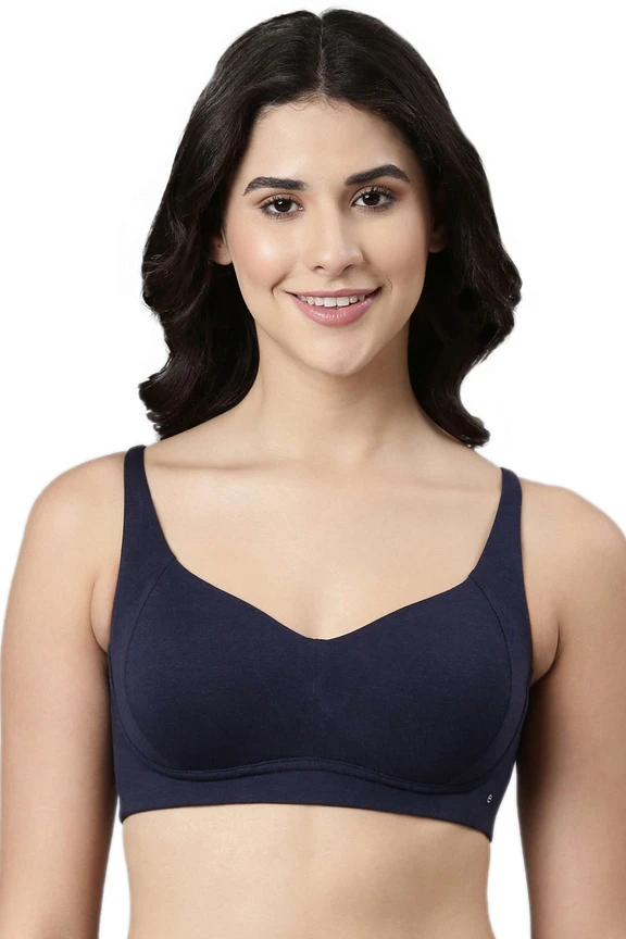 Non-Wired Removable Strap Padded Women's T-Shirt Bra