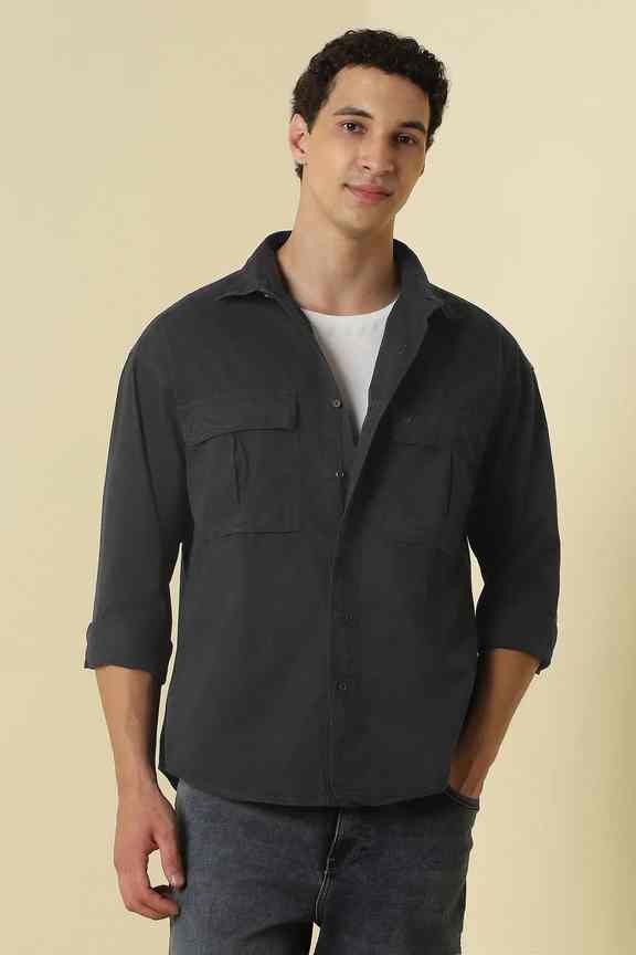 Men Black Relaxed Fit Solid Full Sleeves Casual Shirt