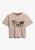 ROADSIDE TRADE RELAXED TEE