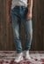 TAPER JEANS
