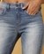 2 CAMELLIA SLIM DISTRESS JEANS
