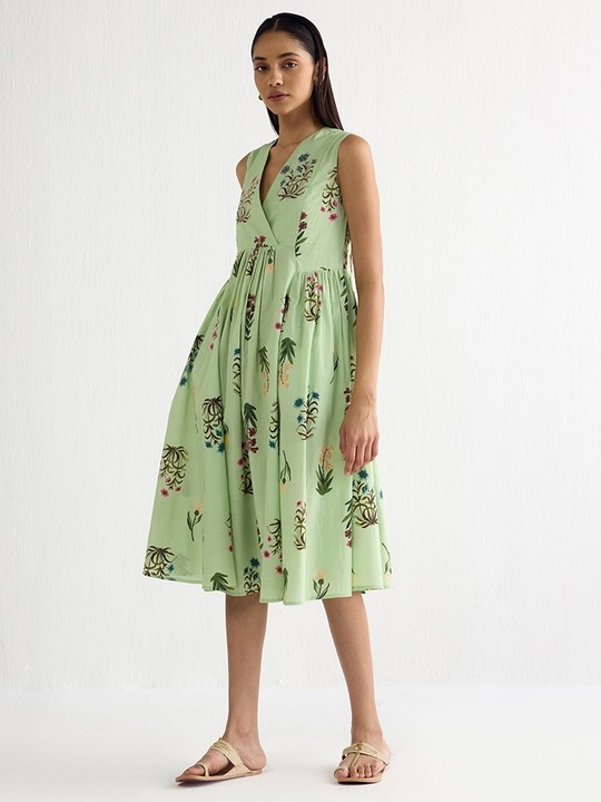 V Neck Printed Flared Dress