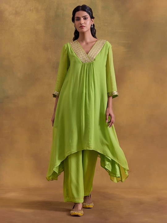Inayat Green Kurta