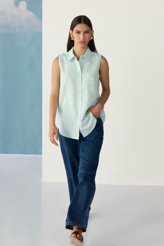 pastel mint peter-pan shirt