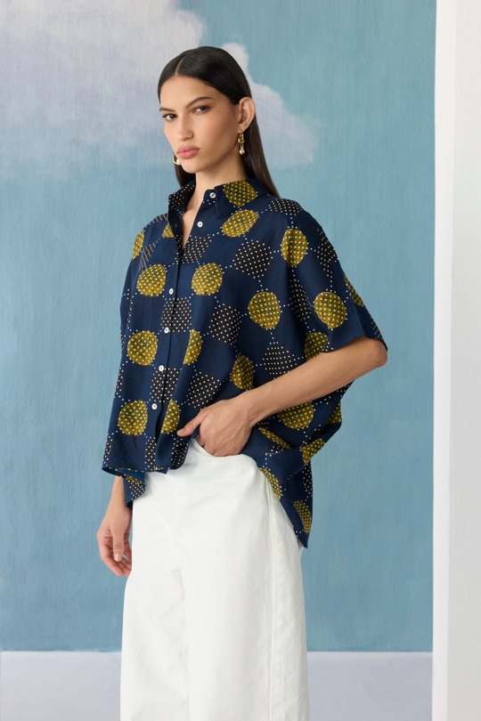 Ajrakh circle motif top