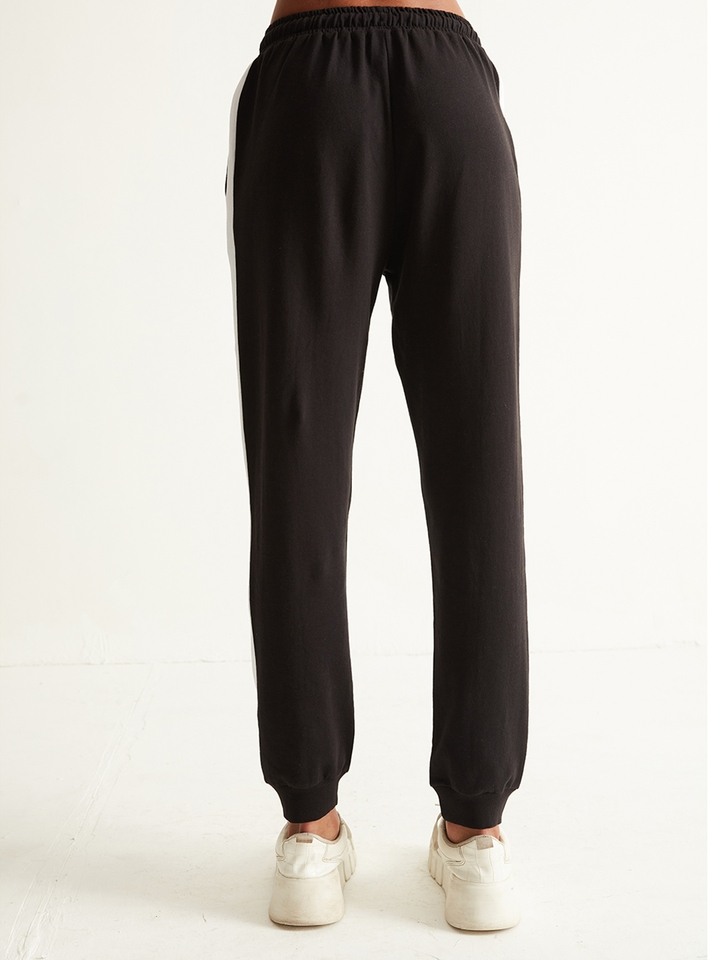 B&W Joggers