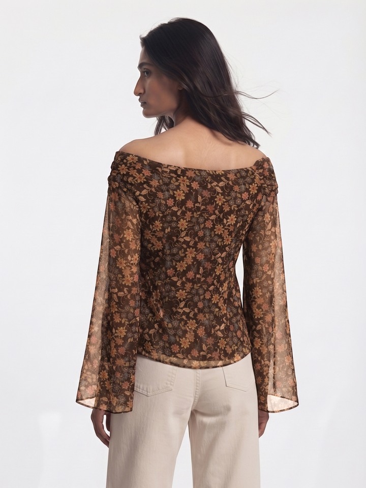Solange Brown Top