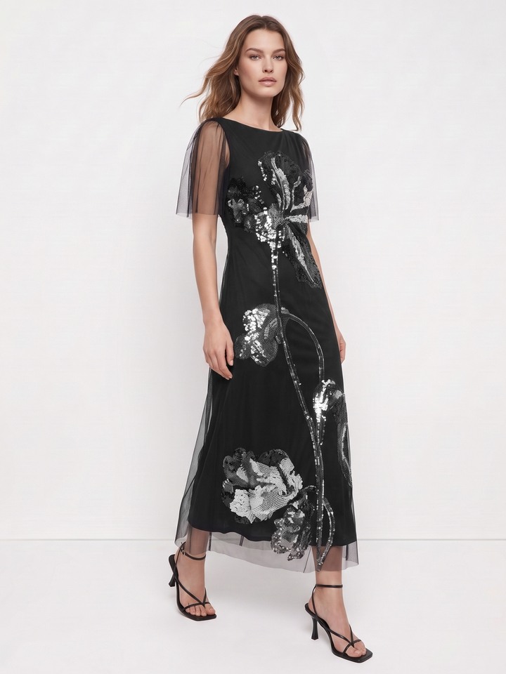 Laly Black Dress