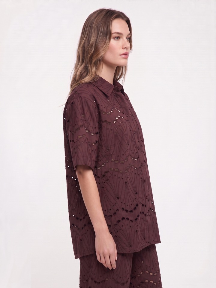 Morgane Brown shirt