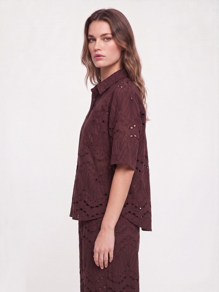 Morgane Brown shirt