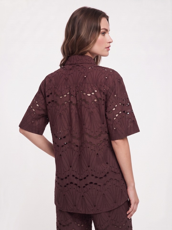 Morgane Brown shirt