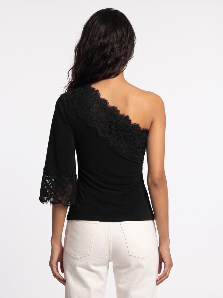 Niasa Black Top
