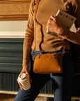 Pouche Tan Crossbody Bag