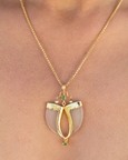 Avanigold Faux Tiger Claw Green Royal Pendant