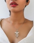Avani Silver Faux Tiger Claw Green Royal Pendant