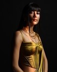 Dawn necklace mid