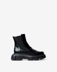Black Bootswith A Rounded Toe And Chunky Sole