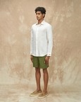 Cutaway Collar Shirt