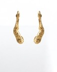 Oak curved earrings
