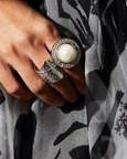 QED Pearl Ring in Silver