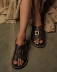 Envelope Welt Sandals Single Buckle