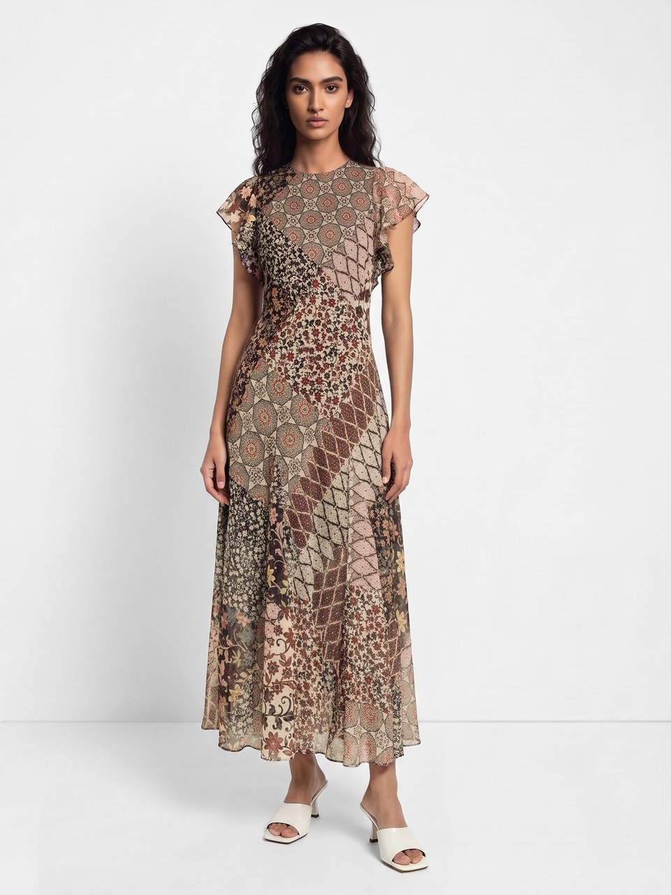 Helia Brown Printed Dress