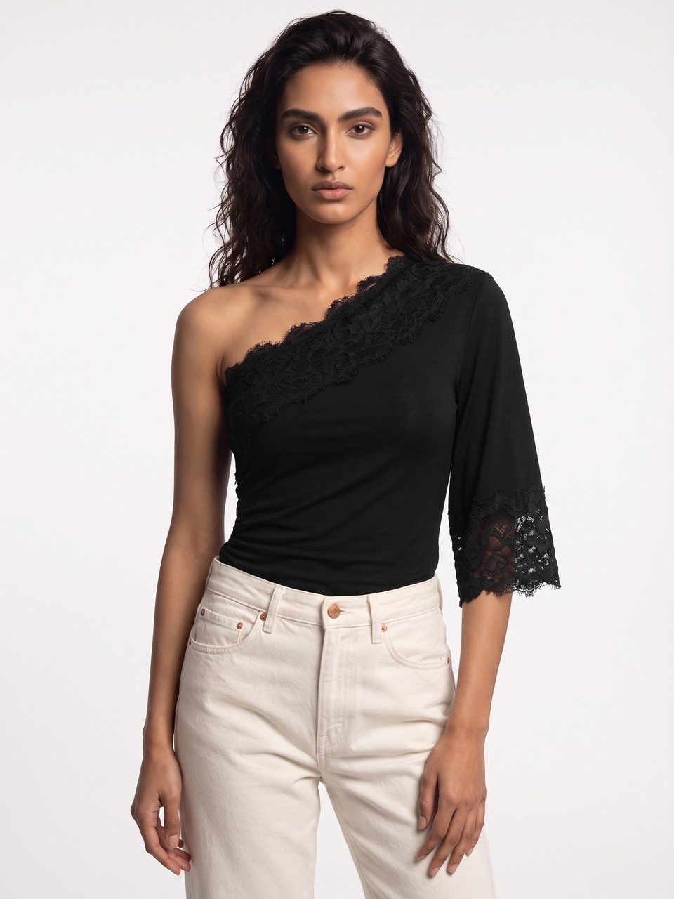 Niasa Black Top