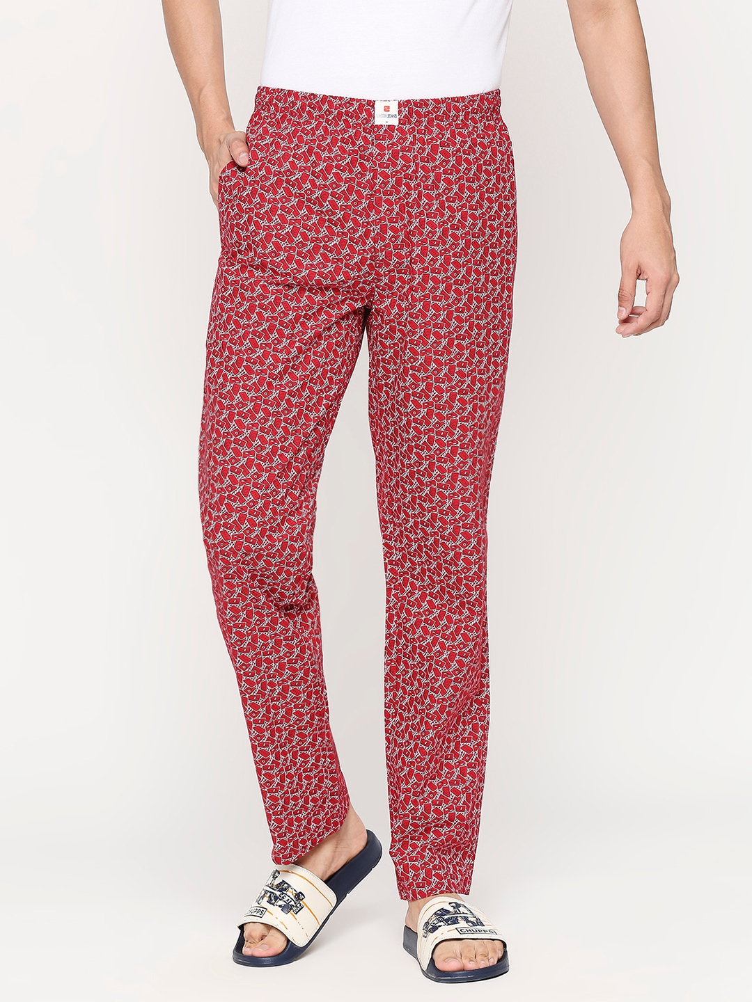 Underjeans by Spykar Men Red & White Cotton Regular Fit Pyjama